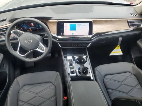 New 2026 Volkswagen Atlas SE image 16