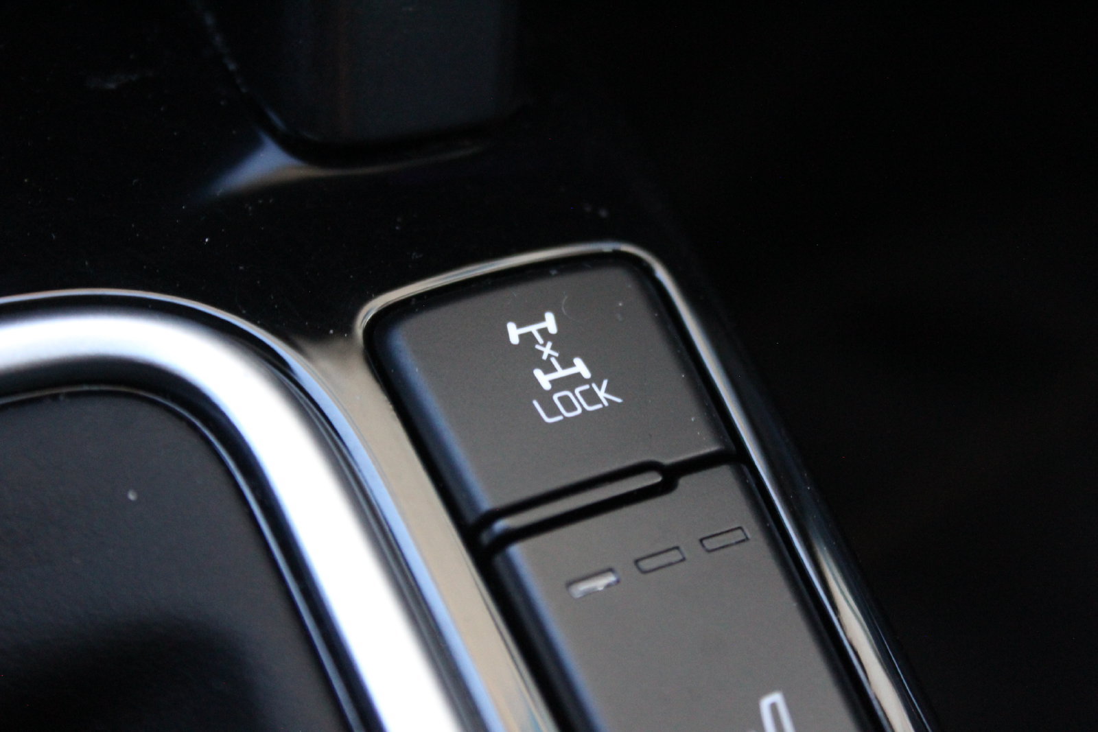 Used 2024 Kia Seltos EX AWD/4WD image 36