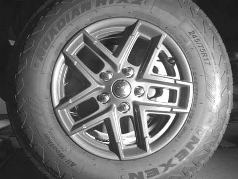 Used 2025 Jeep Wrangler Sport S image 12