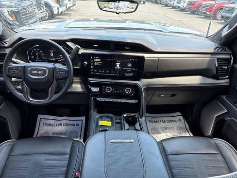 Certified 2025 GMC Sierra 2500 AT4X AWD/4WD image 10
