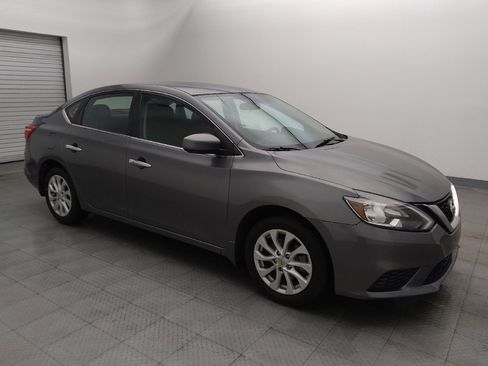 Used 2019 Nissan Sentra SV image 11