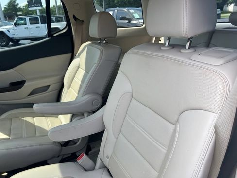 Used 2020 GMC Acadia Denali FWD image 6