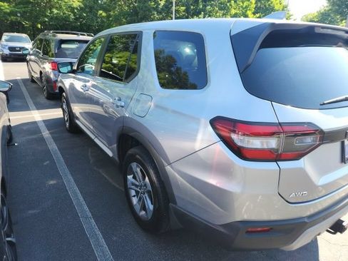 Used 2024 Honda Pilot EX-L image 8