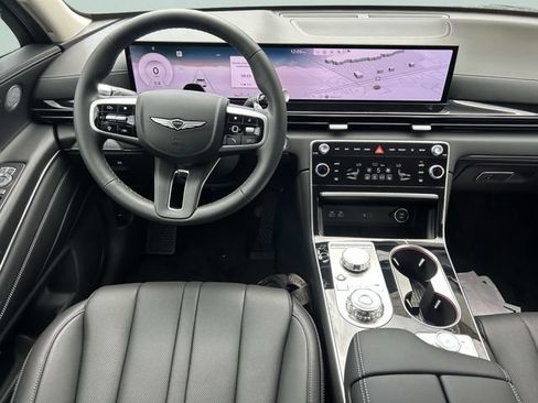New 2026 Genesis GV80 2.5T RWD image 17