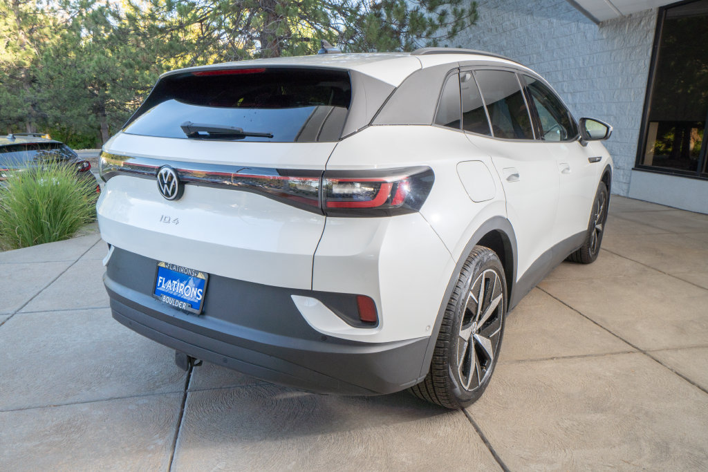 Used 2023 Volkswagen ID.4 Pro S AWD/4WD image 6