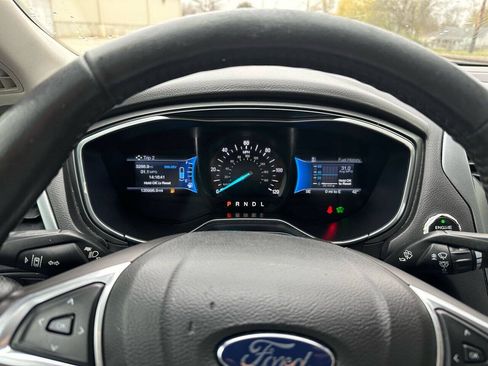 Used 2015 Ford Fusion Titanium FWD image 11