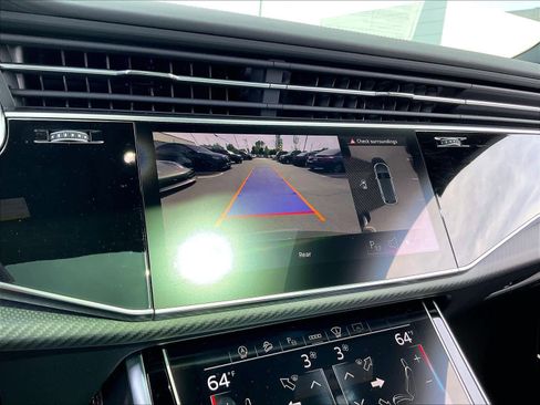 Used 2025 Audi RS Q8 performance image 23