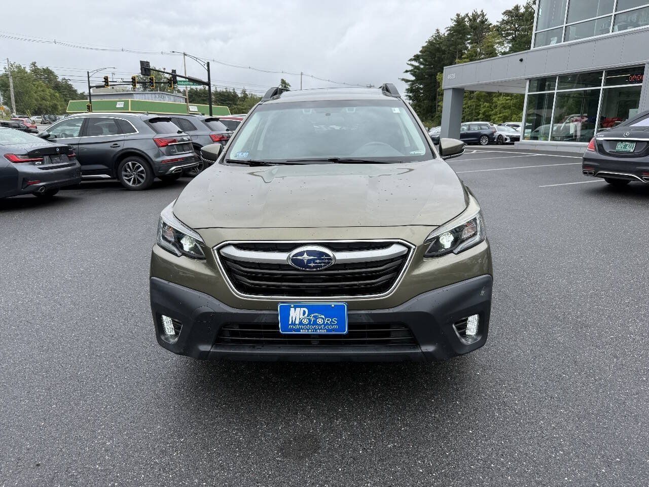 Used 2020 Subaru Outback Premium AWD/4WD image 4