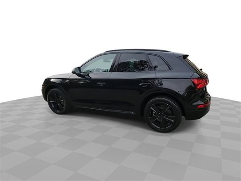 Used 2019 Audi Q5 2.0T Premium Plus w/ Premium Plus Package image 6