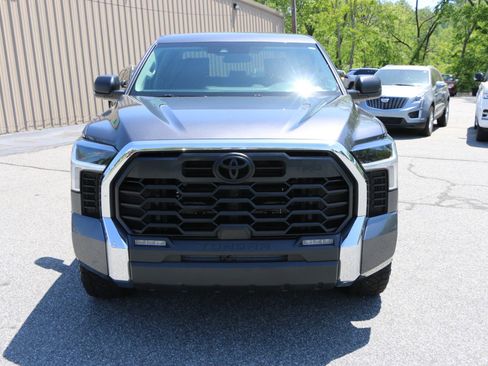 Used 2024 Toyota Tundra SR5 w/ TRD Off-Road Package AWD/4WD image 11