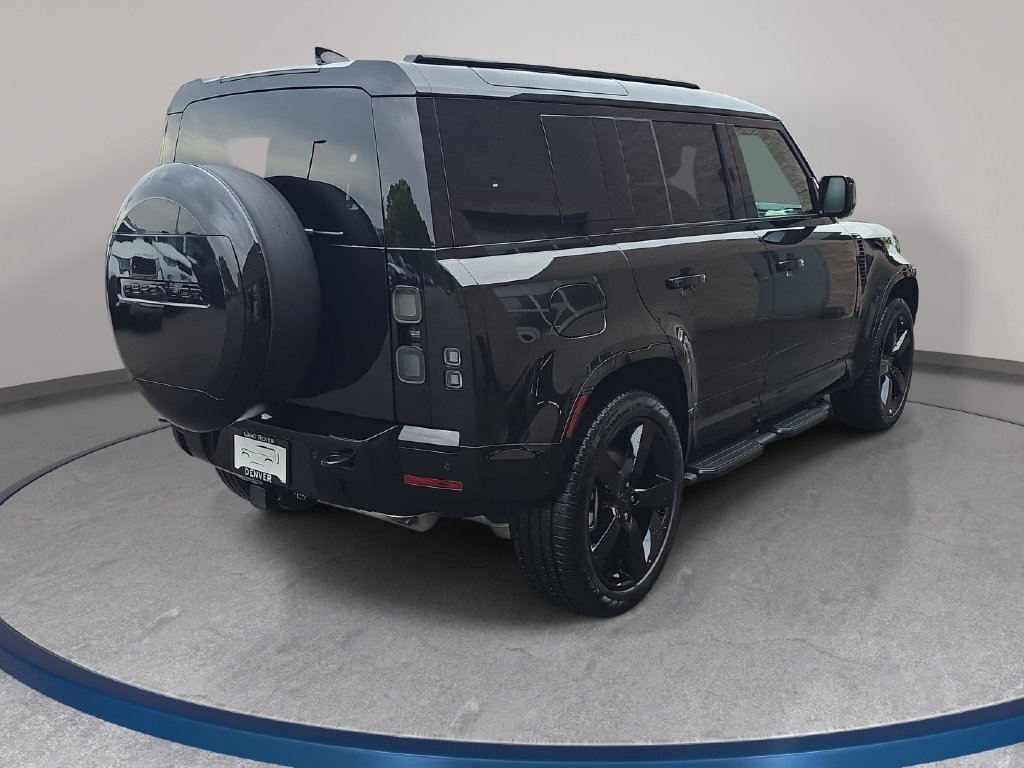 New 2026 Land Rover Defender 110 X-Dynamic SE AWD/4WD image 5