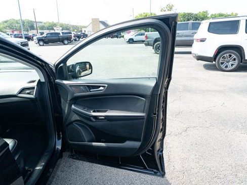 Used 2024 Ford Edge SEL AWD/4WD image 15