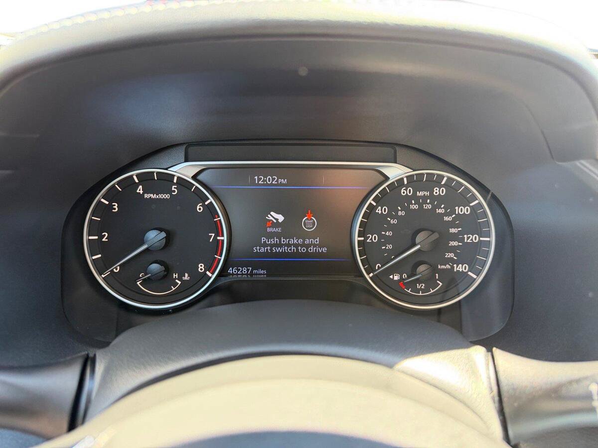 Used 2023 Nissan Altima 2.5 SR w/ SR Premium Package FWD image 19