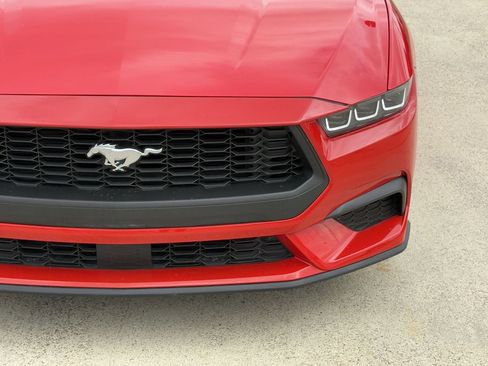Used 2024 Ford Mustang Premium RWD image 8
