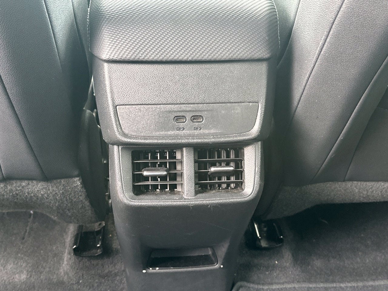 Used 2025 Chevrolet Equinox LT w/ Convenience Package II FWD image 23