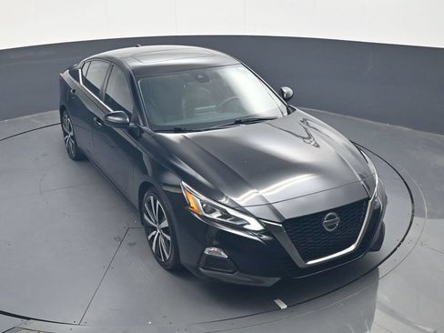 Used 2021 Nissan Altima 2.5 SR w/ SR Premium Package FWD image 36