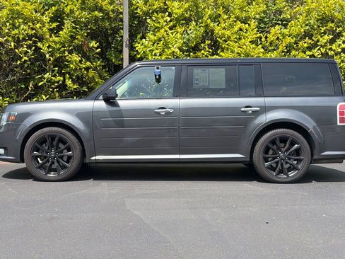 Used 2019 Ford Flex SEL w/ Equipment Group 202A AWD/4WD image 7