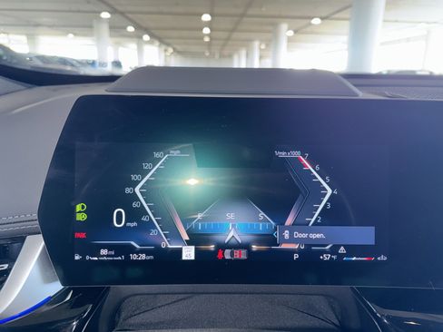 Used 2025 BMW X1 xDrive28i w/ Technology Package image 24