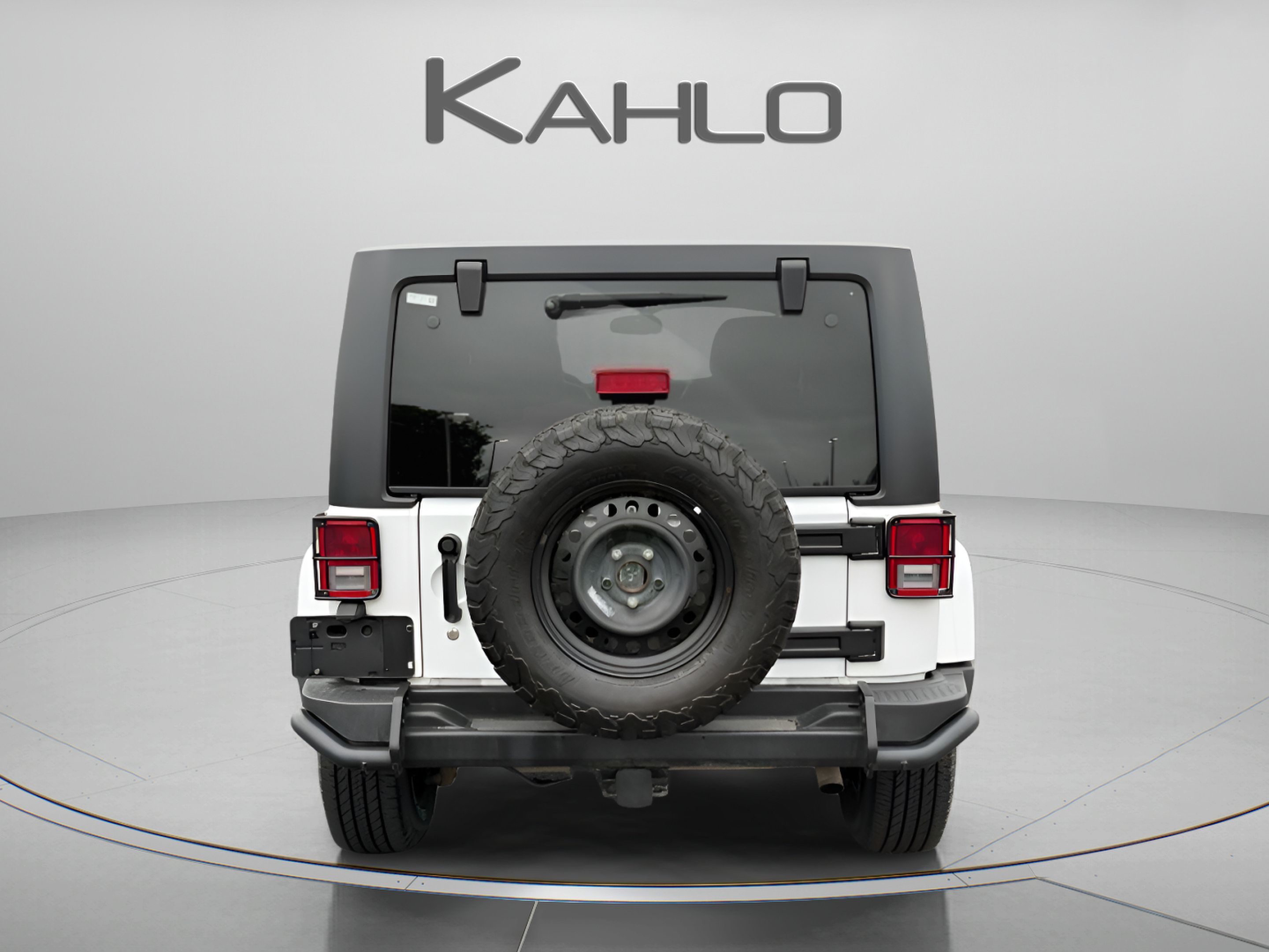 Used 2017 Jeep Wrangler Unlimited Sahara AWD/4WD image 3