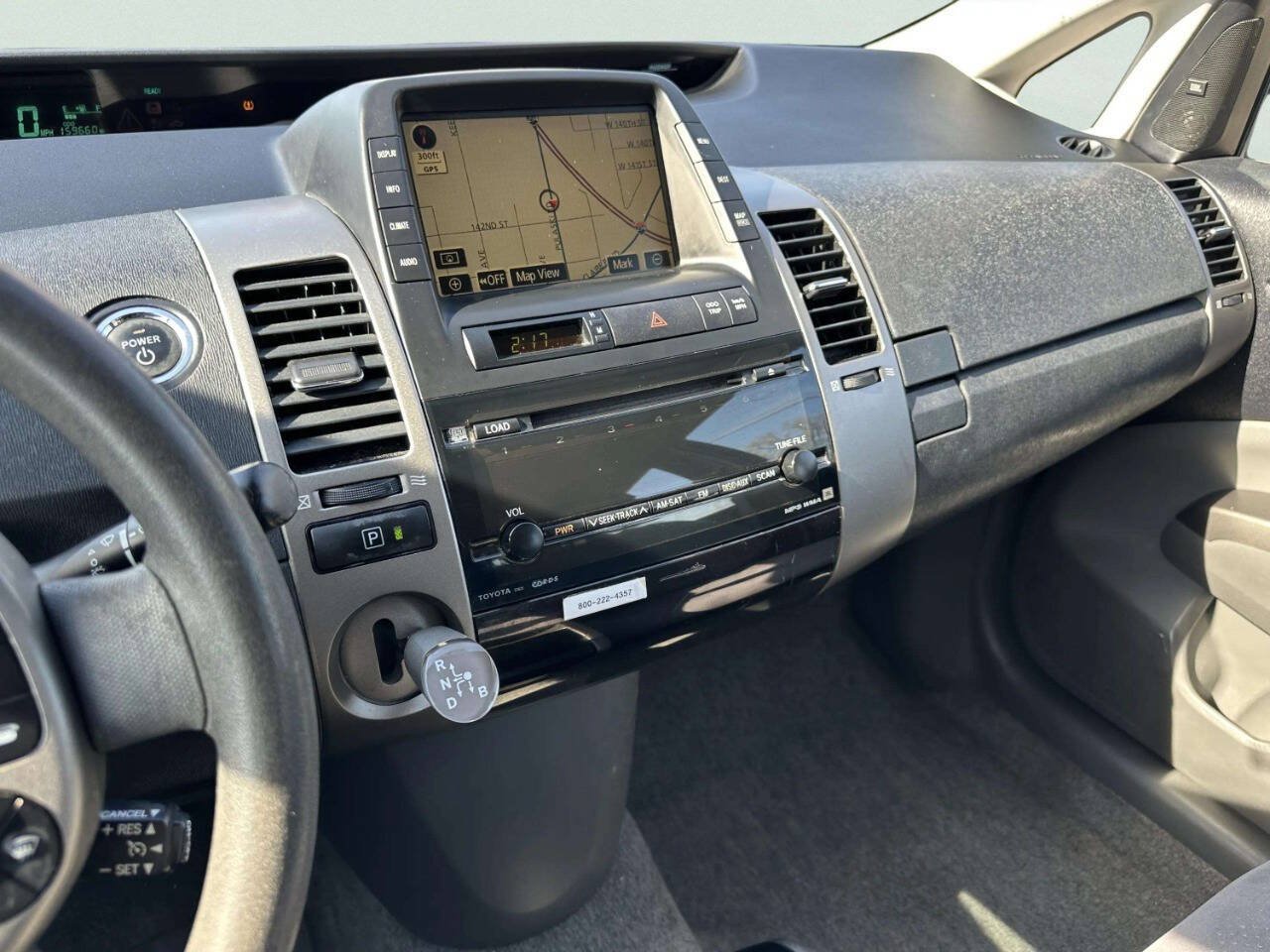 Used 2009 Toyota Prius w/ Pkg 5 FWD image 29