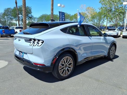 Certified 2024 Ford Mustang Mach-E Premium image 4