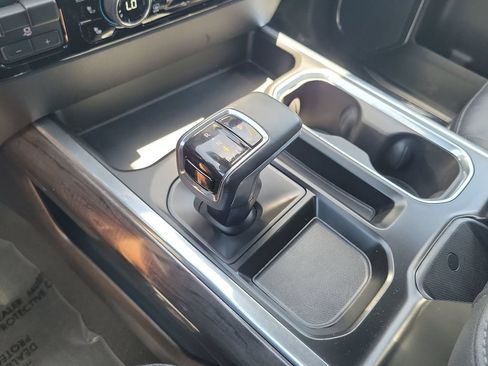 Used 2023 Chevrolet Silverado 1500 LTZ w/ Technology Package AWD/4WD image 15