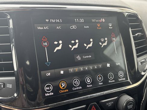 Used 2021 Jeep Grand Cherokee High Altitude image 17