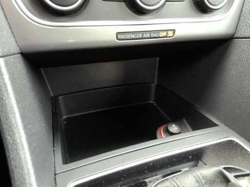 Used 2014 Volkswagen Passat 1.8T Wolfsburg Edition image 41