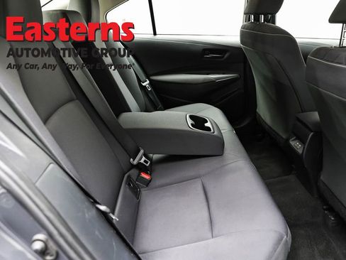 Used 2023 Toyota Corolla LE image 22