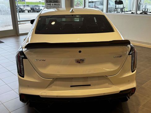 Used 2022 Cadillac CT4 V Blackwing w/ Carbon Fiber 1 Package RWD image 10