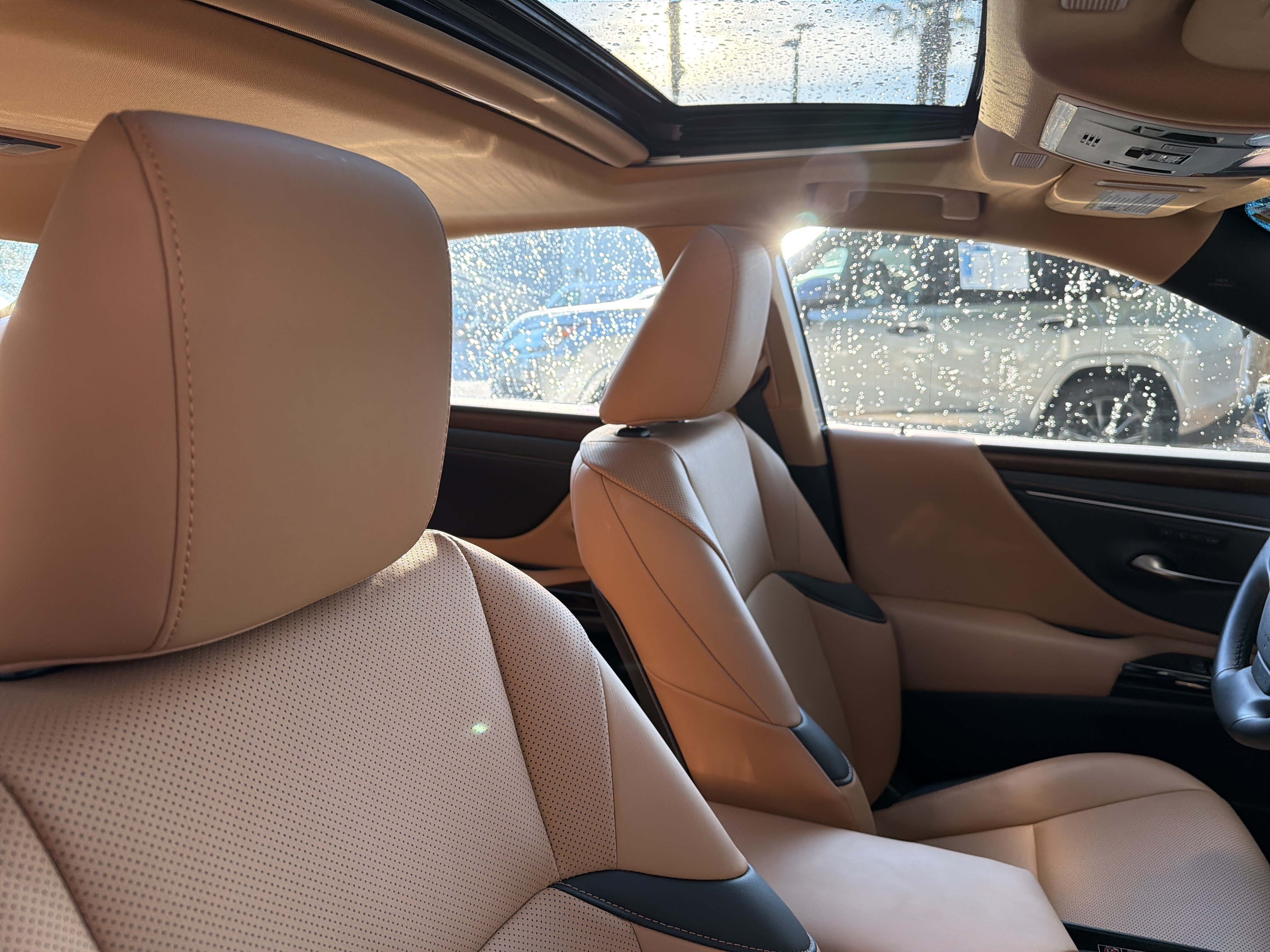 Used 2025 Lexus ES 350 w/ Premium Package FWD image 42