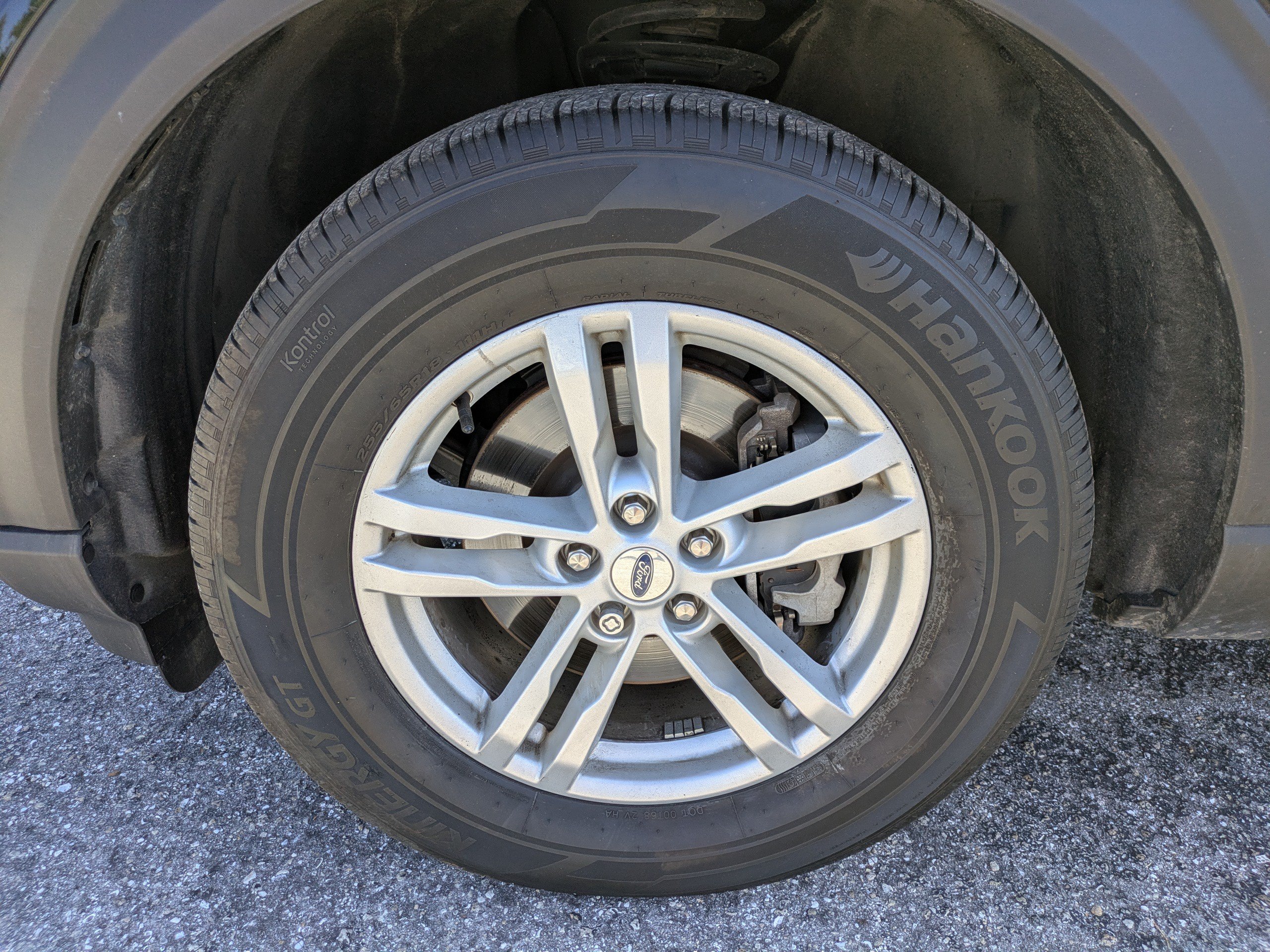 Used 2022 Ford Explorer XLT w/ Equipment Group 202A AWD/4WD image 11