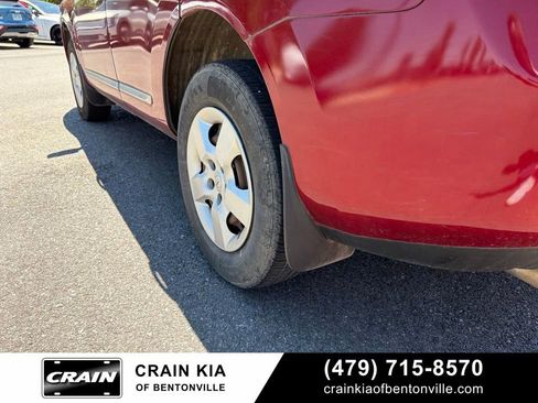 Used 2013 Nissan Rogue S FWD image 9