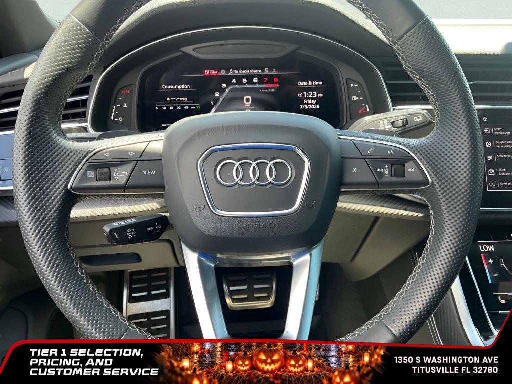 Used 2025 Audi SQ8 Premium Plus w/ 23" Wheel Package AWD/4WD image 36