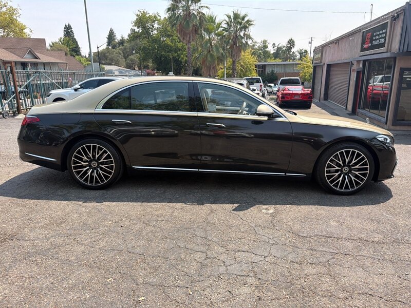 Used 2022 Mercedes-Benz S 500 4MATIC image 7
