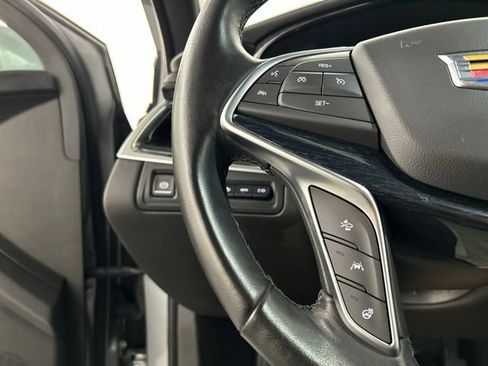 Used 2024 Cadillac XT5 Premium Luxury w/ Technology Package AWD/4WD image 9
