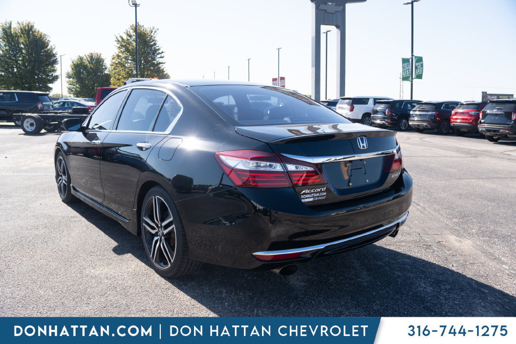 Used 2016 Honda Accord Sport image 24