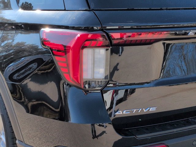 New 2026 Ford Explorer Active w/ Active Comfort Package RWD image 12