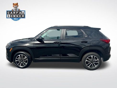 Used 2025 Chevrolet TrailBlazer LT AWD/4WD image 2