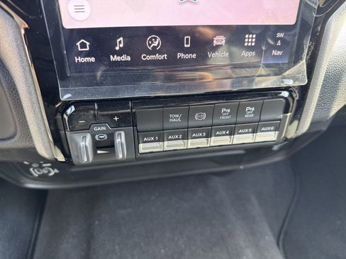 New 2025 RAM 2500 Tradesman image 27