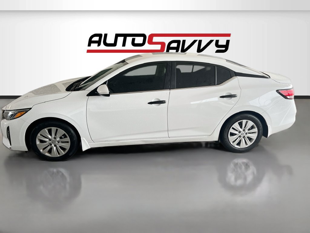 Used 2024 Nissan Sentra S w/ Trunk Package FWD image 4