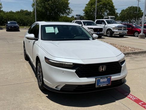Used 2024 Honda Accord EX-L image 7