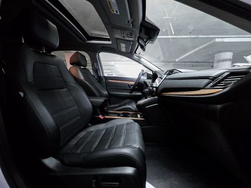 Certified 2022 Honda CR-V Touring image 38