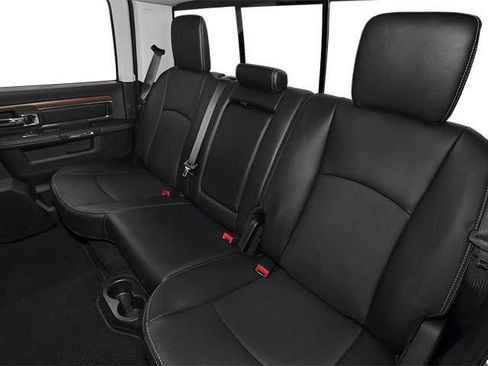 Used 2014 RAM 2500 SLT image 10