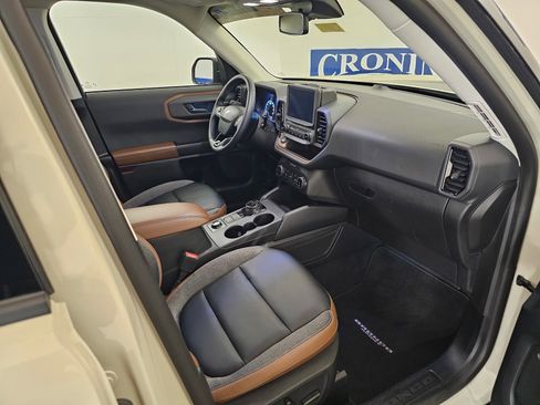 Used 2024 Ford Bronco Sport Outer Banks AWD/4WD image 27