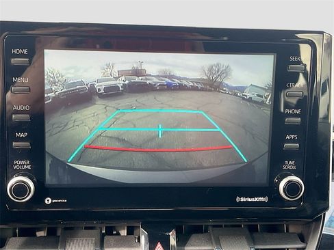 Used 2022 Toyota Corolla SE image 13
