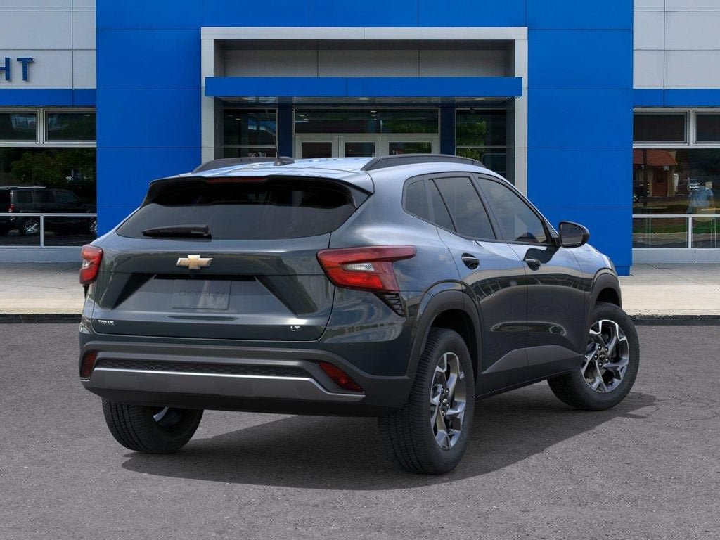 New 2026 Chevrolet Trax LT w/ LT Convenience Package FWD image 4