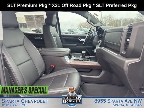 Used 2023 GMC Sierra 1500 SLT w/ SLT Premium Package AWD/4WD image 28