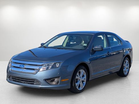Used 2012 Ford Fusion SE image 1