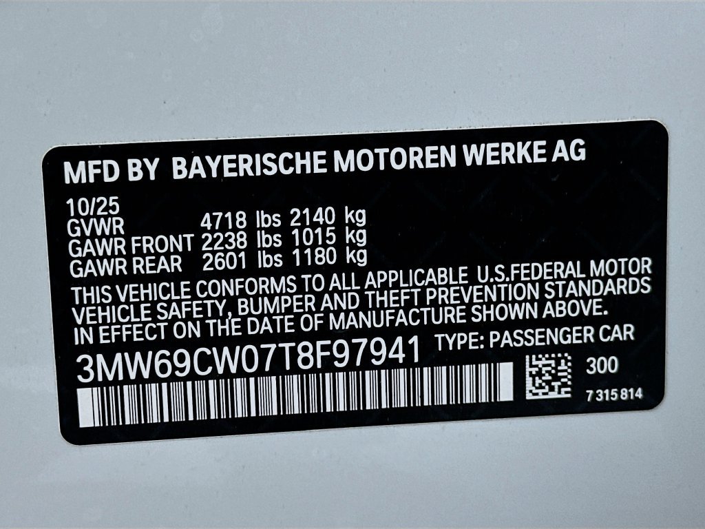 Used 2026 BMW 330i Sedan w/ Convenience Package RWD image 24